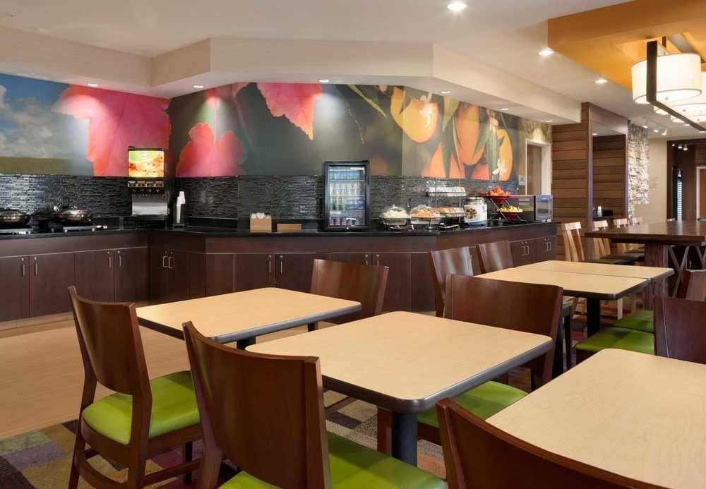 Fairfield Inn & Suites Youngstown Boardman Poland Exteriör bild