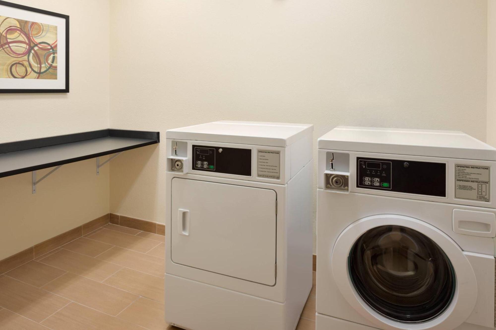 Fairfield Inn & Suites Youngstown Boardman Poland Exteriör bild